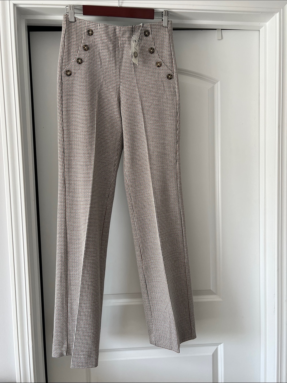 Women’s High-Waist Houndstooth Dress Pants in Beige/Black